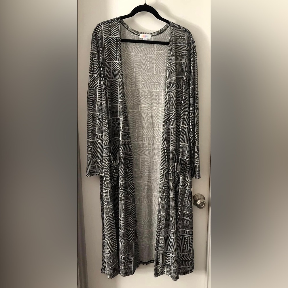 New with tags Lularoe Sarah long cardigan.  Size XL
